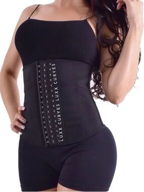 Luxx Curves Solid Black Waist Trainer Size 4XL